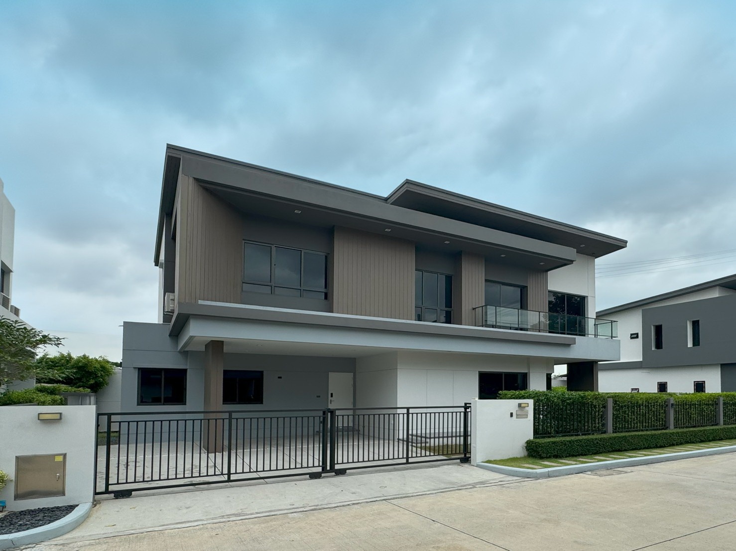 5 ห้องนอน บ้านเดี่ยว สำหรับขาย ใน คลองสองต้นนุ่น, ลาดกระบัง, กรุงเทพมหานคร - Image 5