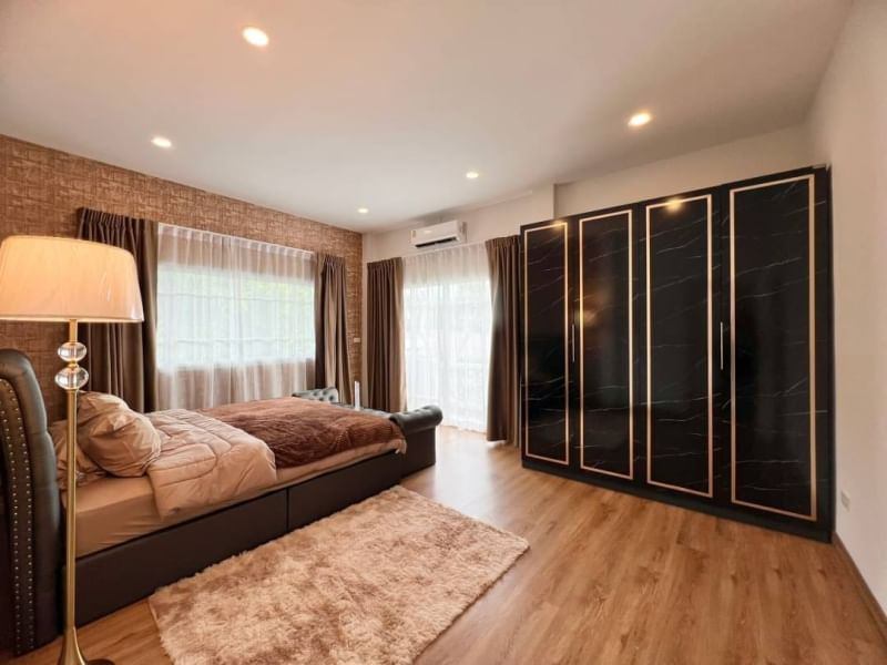 4 Bedroom House For Sale in Hang Dong, Hang Dong, Chiang Mai - Image 11