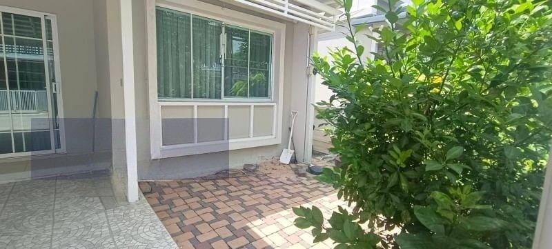 5 Bedroom Townhouse For Sale in Bang Phli Yai, Bang Phli, Samut Prakan - Image 5