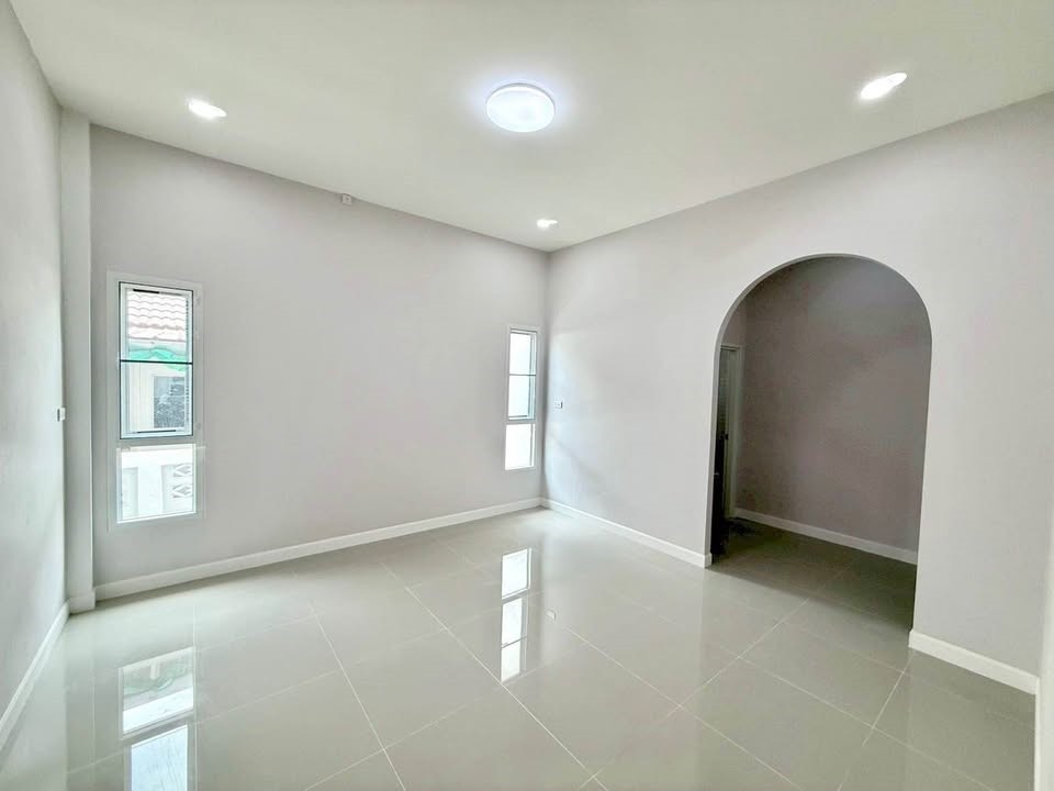 3 Bedroom House For Sale in Pa Daet, Mueang Chiang Mai, Chiang Mai - Image 2