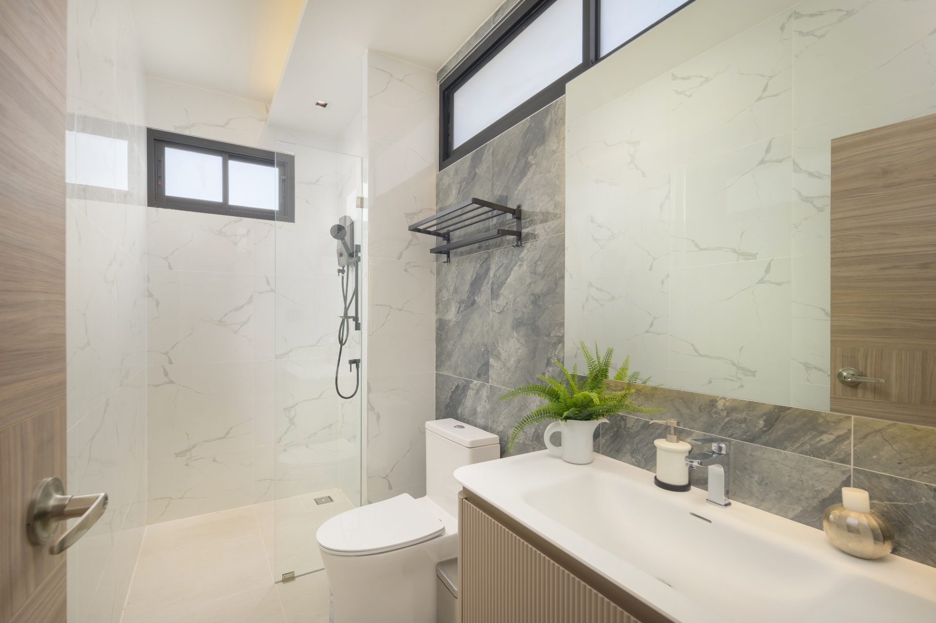 4 Bedroom House For Sale in San Phisuea, Mueang Chiang Mai, Chiang Mai - Image 31