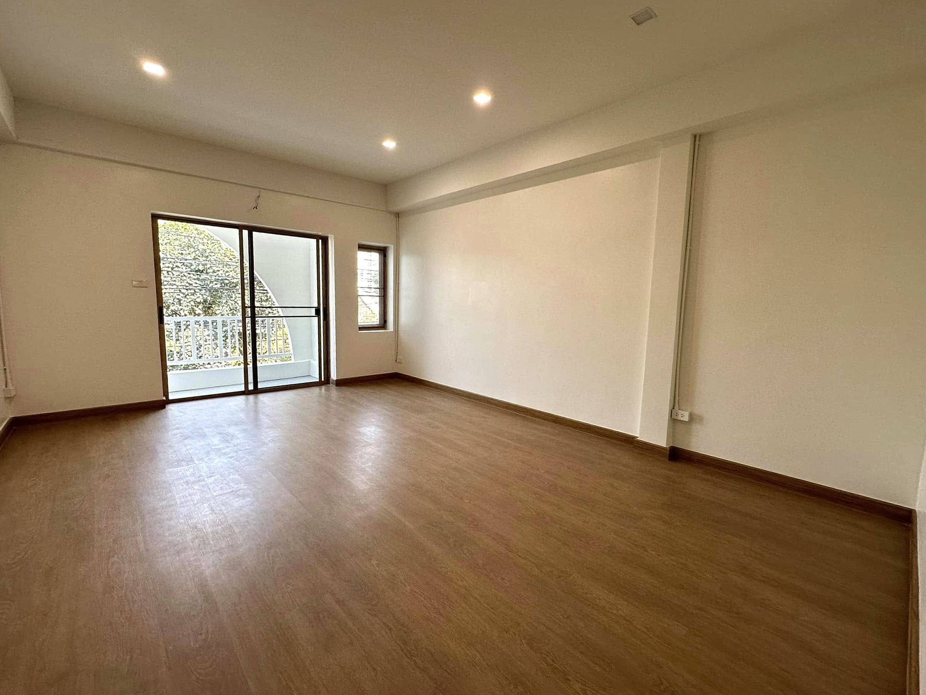 2 Bedroom Townhouse For Sale in Wat Ket, Mueang Chiang Mai, Chiang Mai - Image 7