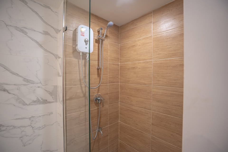 Hillside 2 Condo - Image 8