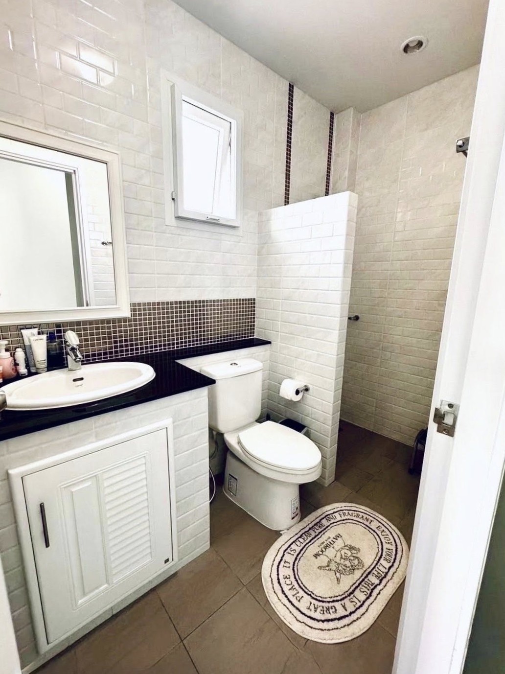 4 Bedroom House For Sale in Ban Waen, Hang Dong, Chiang Mai - Image 20