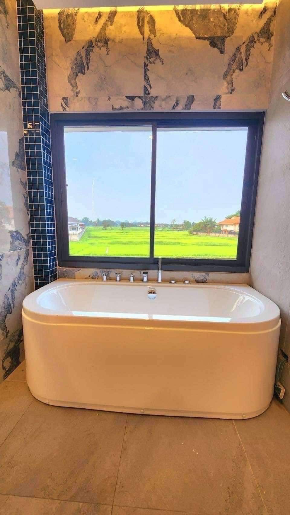 5 Bedroom House For Sale in San Na Meng, San Sai, Chiang Mai - Image 12