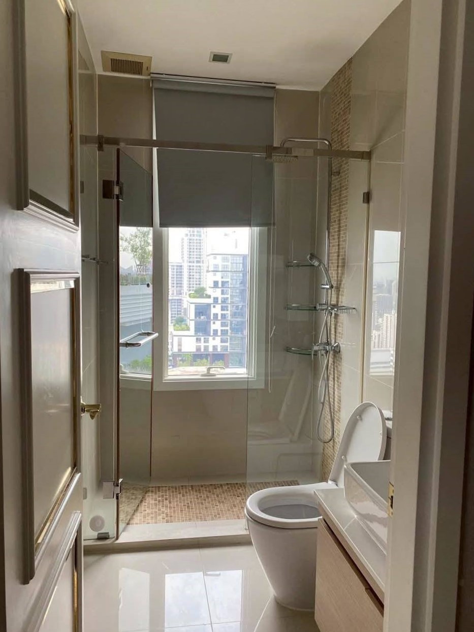 Q Asoke - Image 12