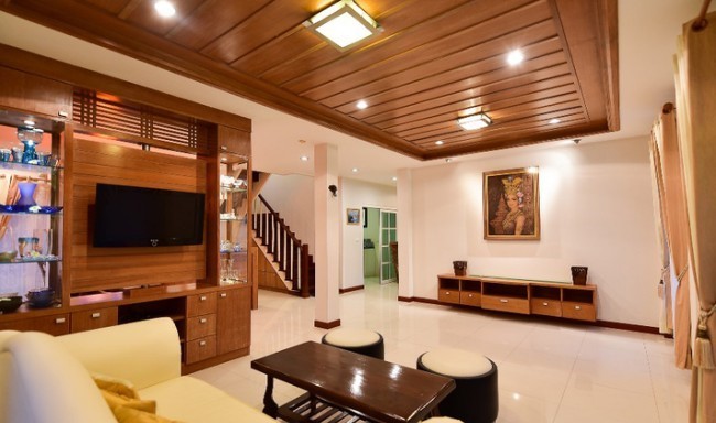 Vararom Premium Kaew Nawarat - Image 2