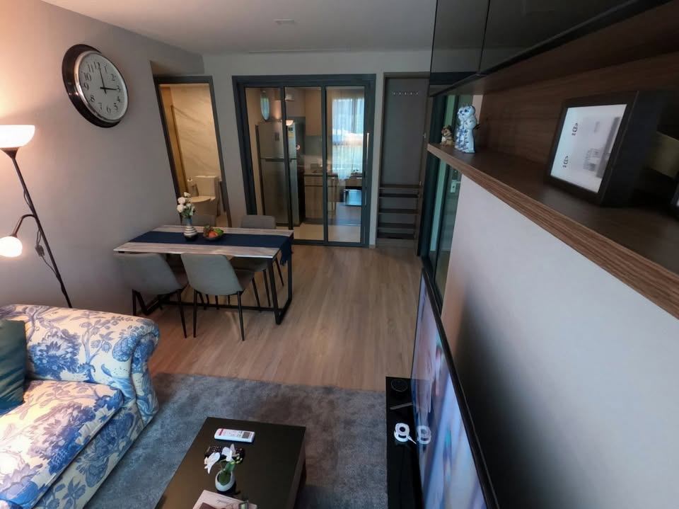 Taka Haus Ekkamai 12 - Image 6