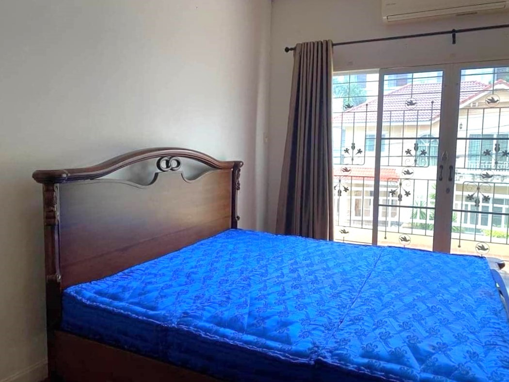 3 Bedroom House For Rent in Saraphi, Saraphi, Chiang Mai - Image 5