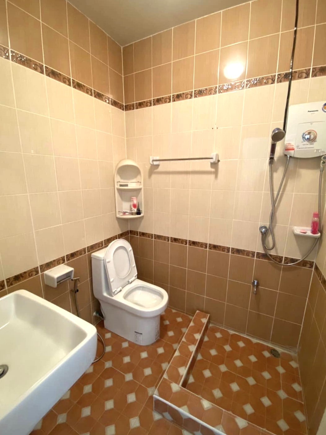 3 卧室 独立房屋 出租 在  - Image 10