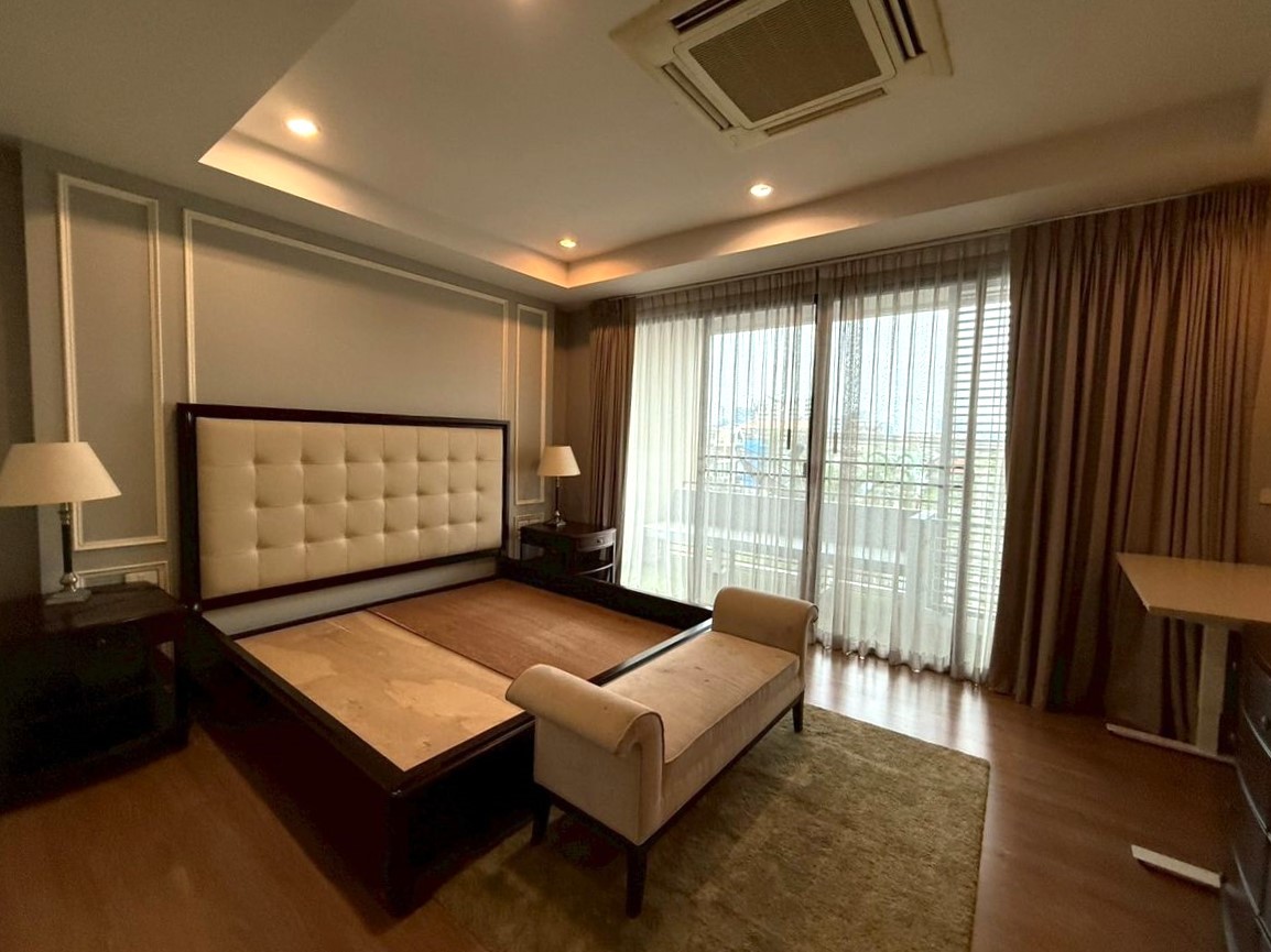 เบล็สทาวน์ สุขุมวิท 50 - Image 11