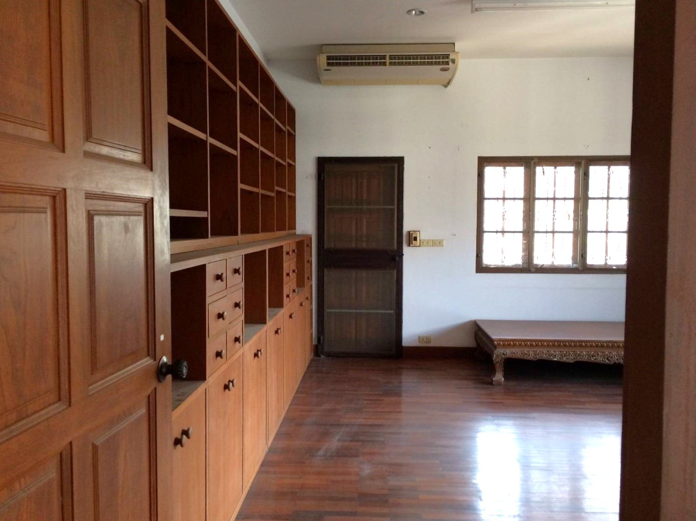5 Bedroom House For Sale in Ton Pao, San Kamphaeng, Chiang Mai - Image 10