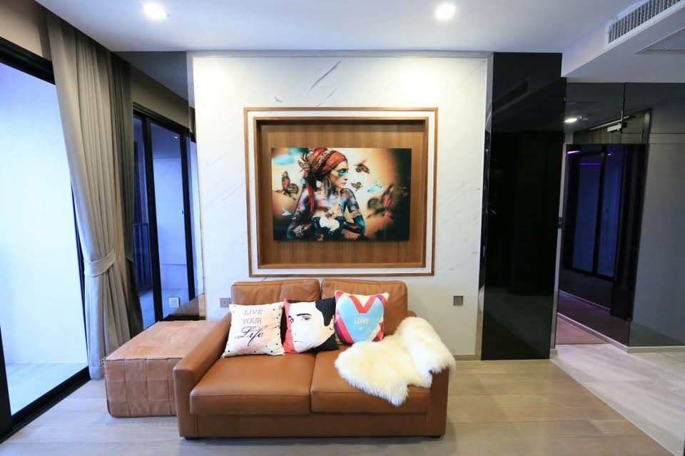Ashton Asoke - Image 5
