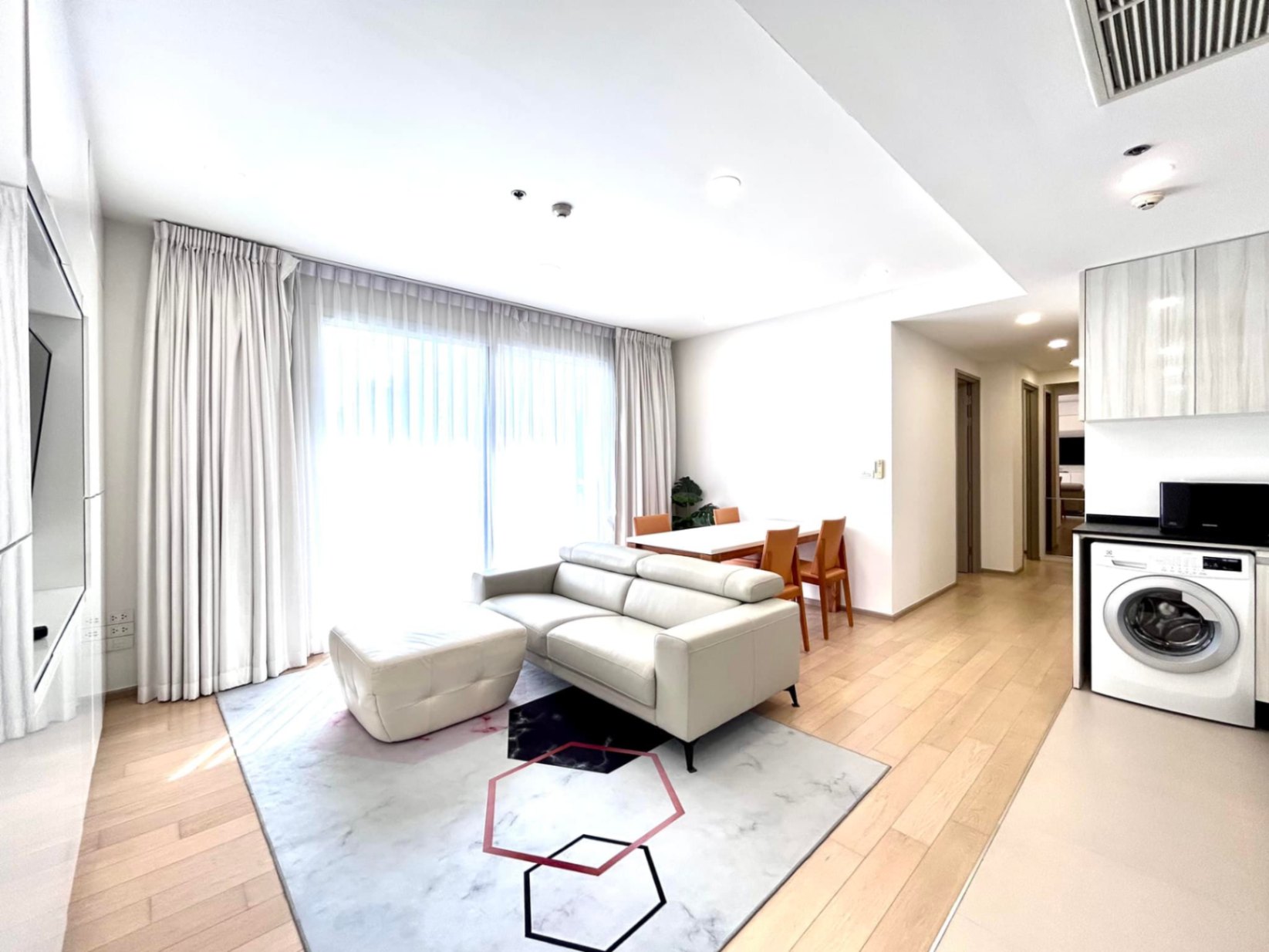 HQ Thonglor by Sansiri - Image 1