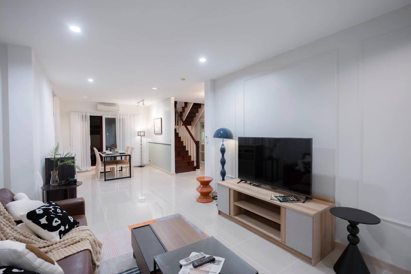 Vararom Premium Kaew Nawarat - Image 7