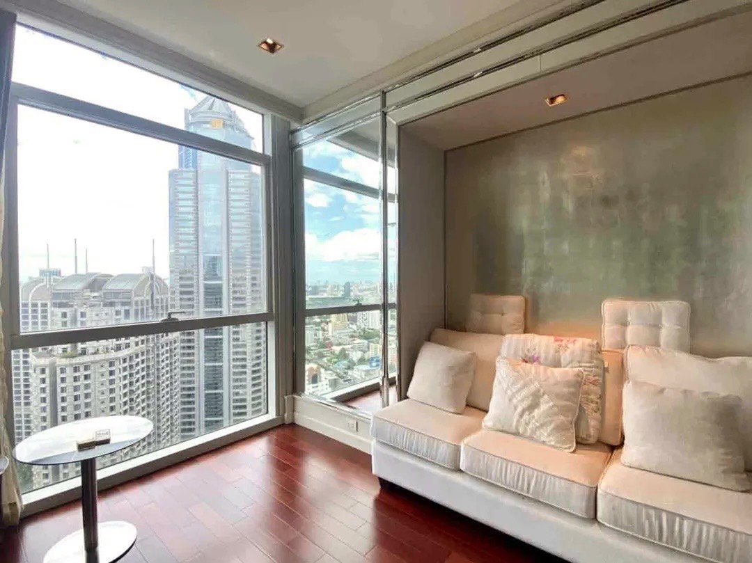 Athenee Residence - Image 3