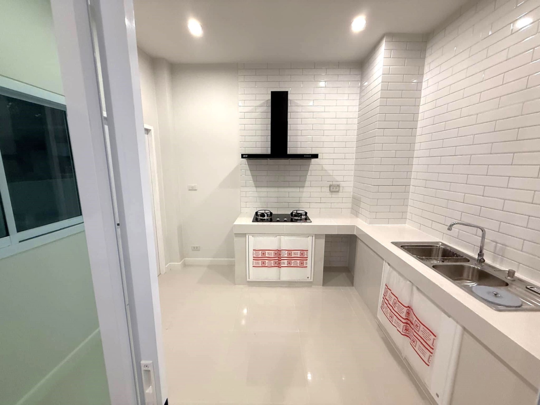 4 Bedroom House For Sale in Don Kaeo, Mae Rim, Chiang Mai - Image 4