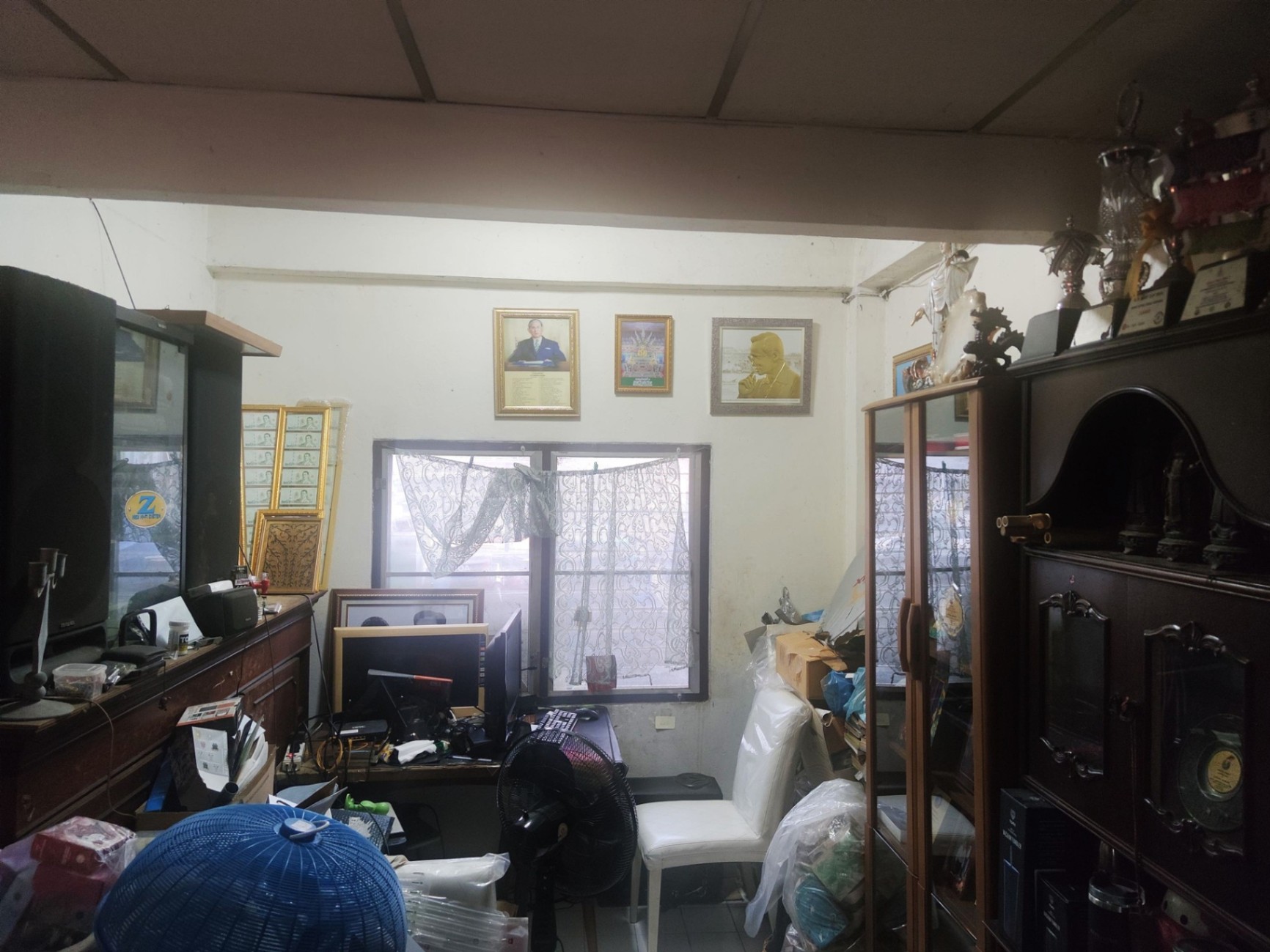 4 Bedroom Townhouse For Sale in Phra Khanong, Khlong Toei, Bangkok - Image 2