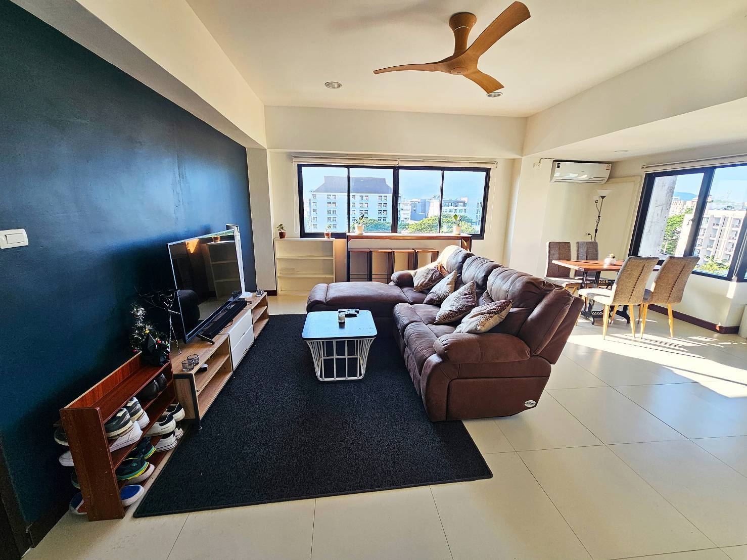 Impress Town Condominium - Image 1