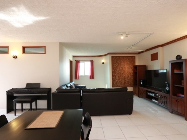 Nakornping Condo - Image 2