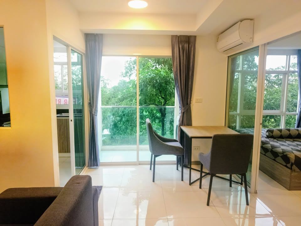 The Green City 2 Condominium - Image 2