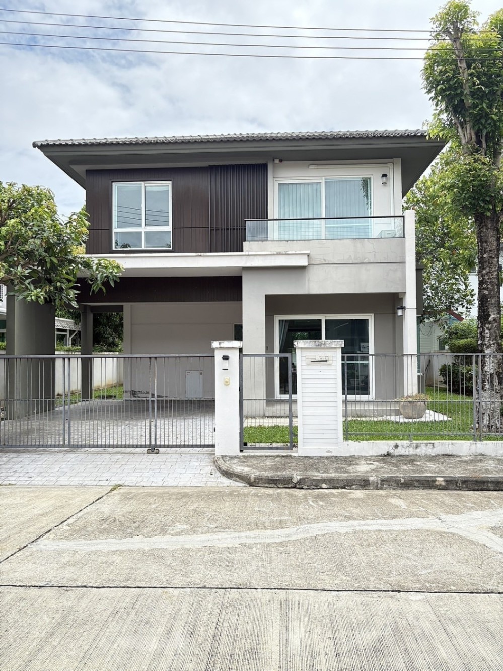 3 卧室 独立房屋 出租 在  - Image 1