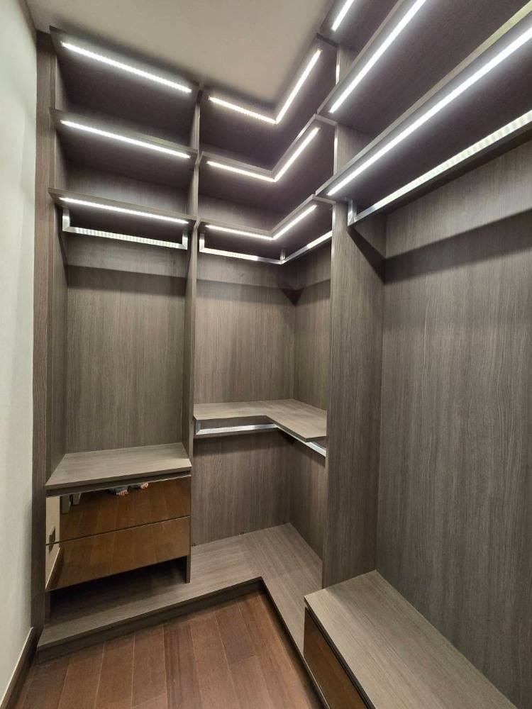 Q1 Sukhumvit Condo by Q House - Image 9