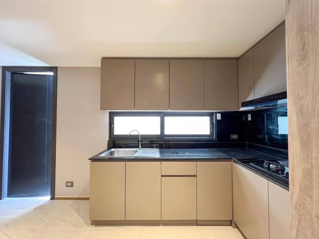 Anina Villa Sathorn-Yenakart - Image 10