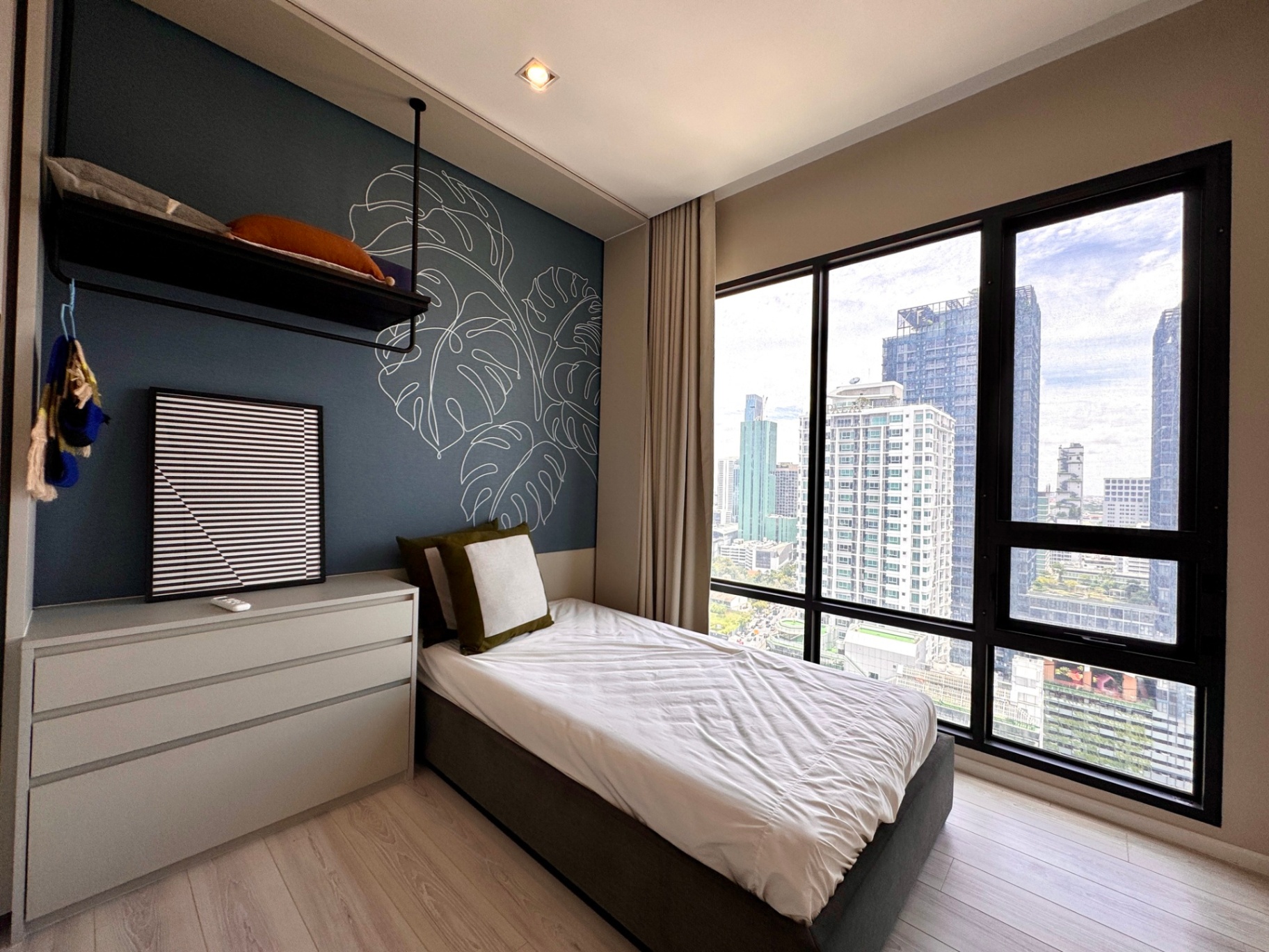 The Room Phayathai - Image 7