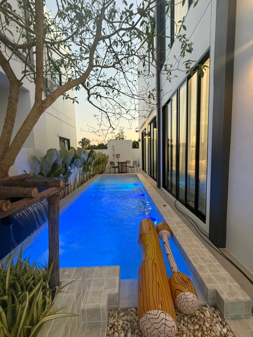 4 Bedroom House For Sale in San Phak Wan, Hang Dong, Chiang Mai - Image 11