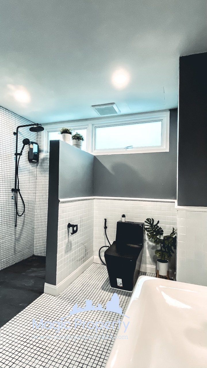 4 卧室 独立房屋  在  - Image 10