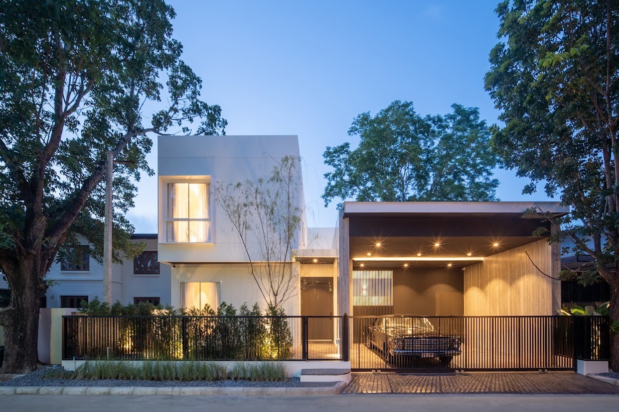 4 Bedroom House For Sale in Ban Waen, Hang Dong, Chiang Mai - Image 2