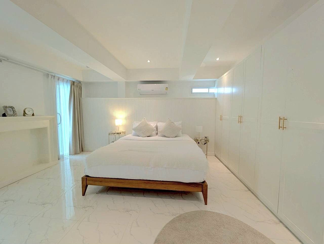 4 Bedroom Townhouse For Sale in San Phranet, San Sai, Chiang Mai - Image 11
