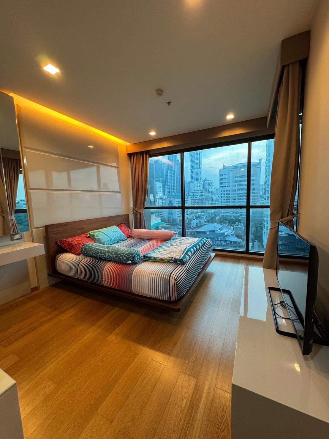 The Address Sathorn - Image 2