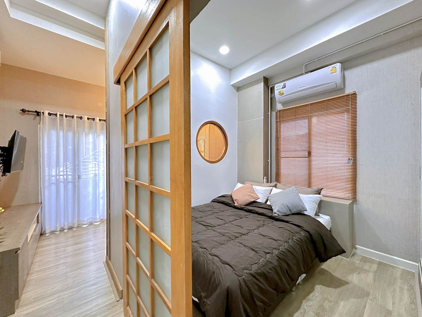 Seven Star Condo - Image 1