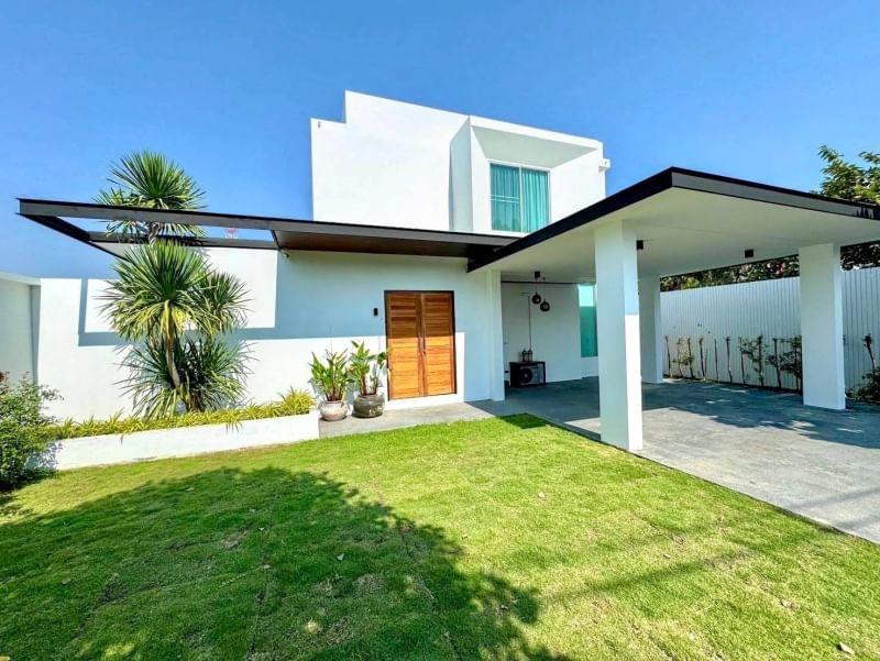 5 Bedroom House For Sale in San Phranet, San Sai, Chiang Mai - Image 1