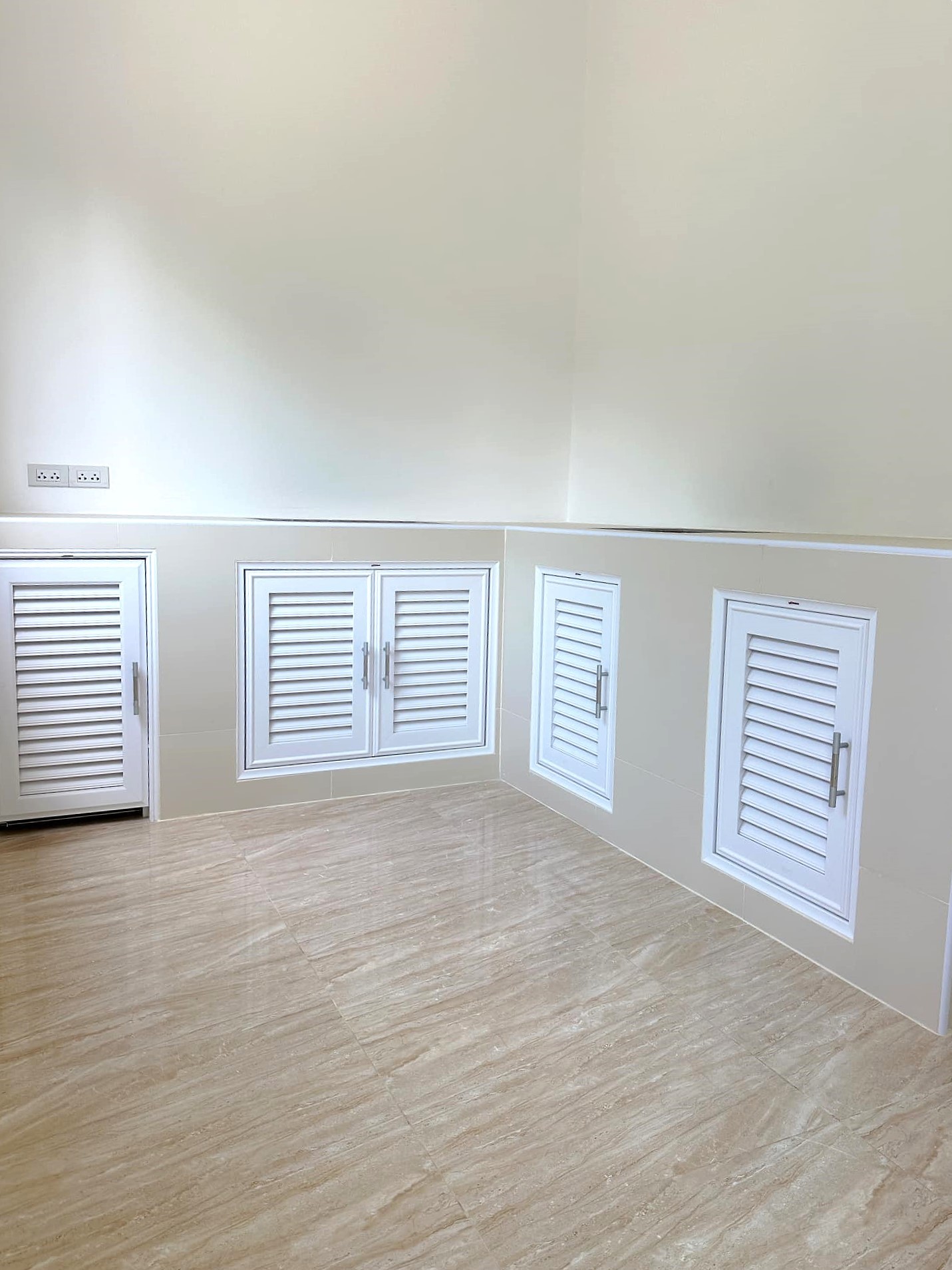 4 Bedroom House For Sale in Yang Noeng, Saraphi, Chiang Mai - Image 3
