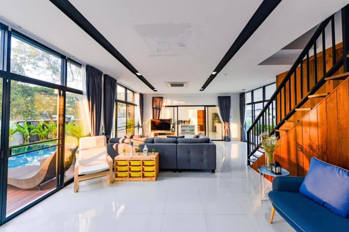 6 Bedroom House For Sale in San Phak Wan, Hang Dong, Chiang Mai - Image 4