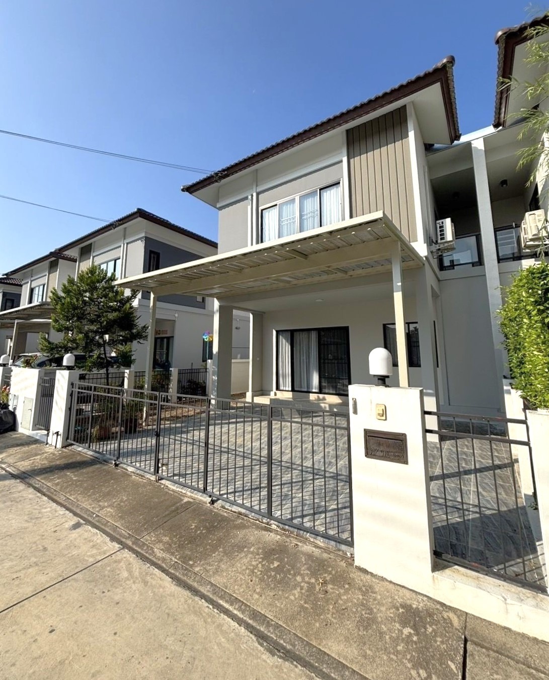 Karnkanok Ville 21 - Image 1