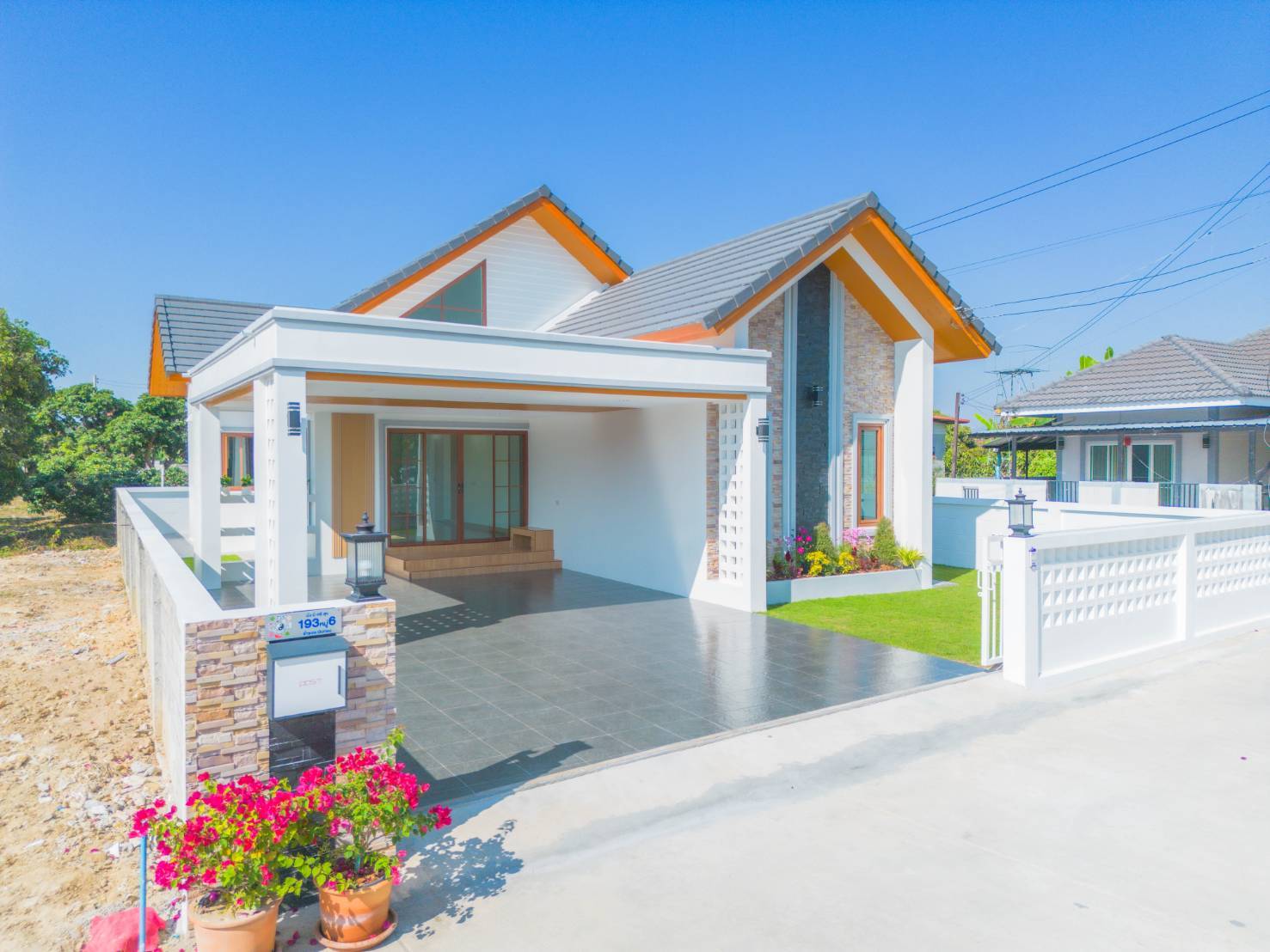 3 Bedroom House For Sale in Nong Faek, Saraphi, Chiang Mai - Image 5