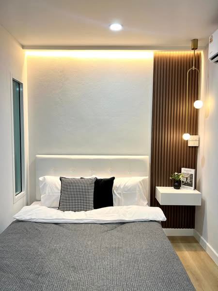 SR Land Condo - Image 1