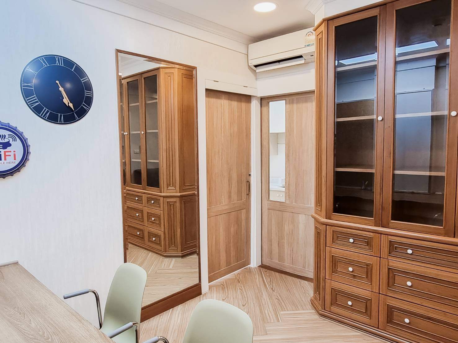 SD Condo Suan Dok - Image 1