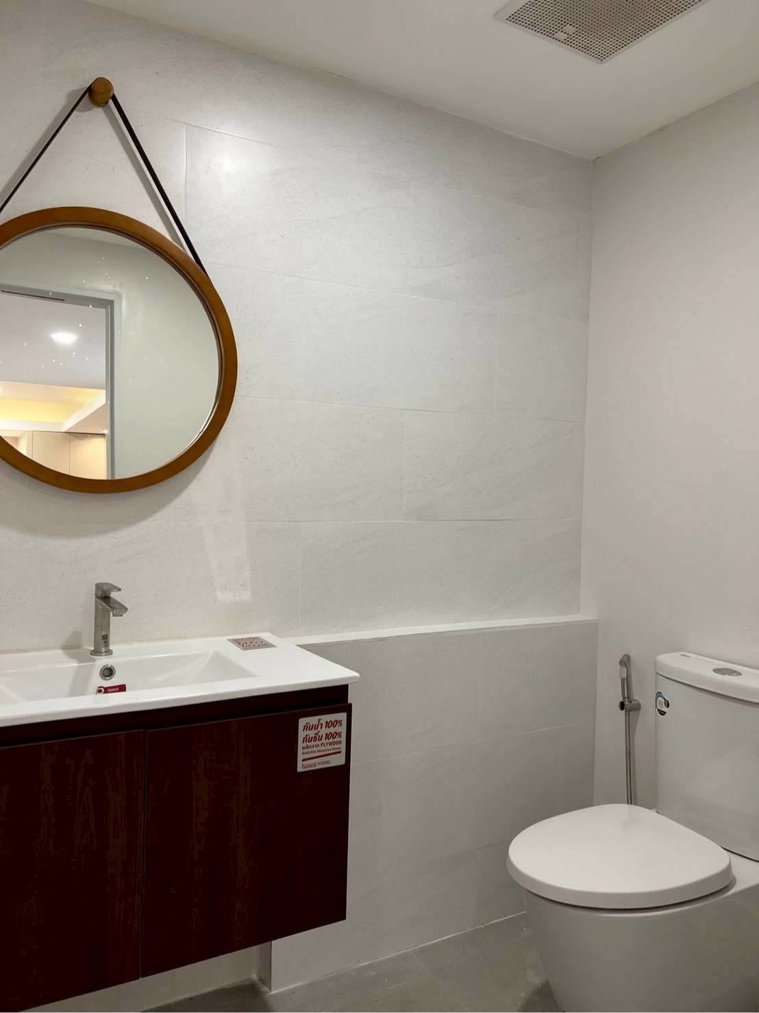 4 Bedroom Townhouse For Sale in Khlong Tan Nuea, Vadhana, Bangkok - Image 8