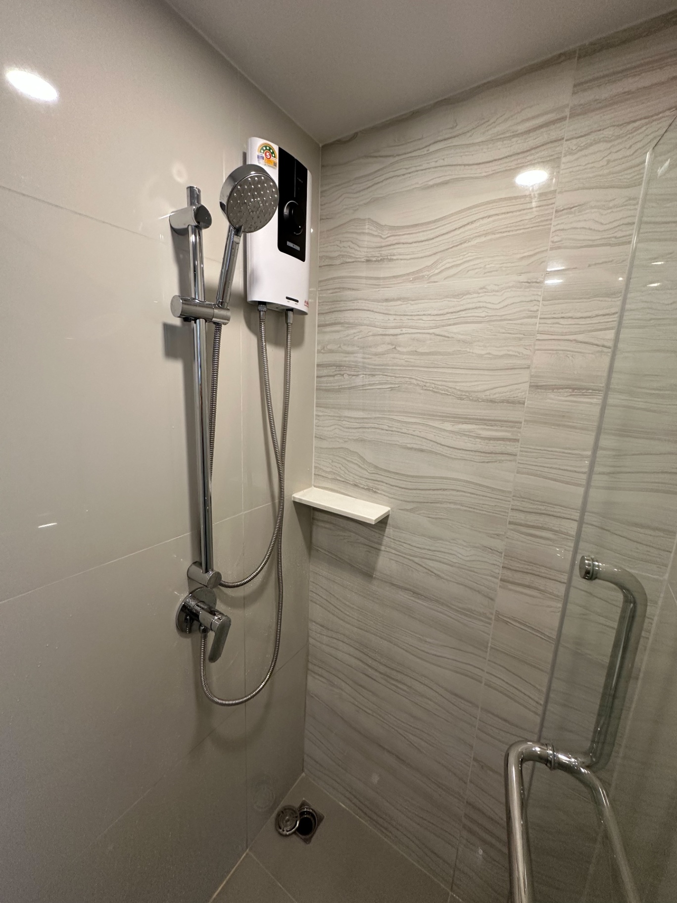 1 Bedroom Condo For Sale in Khlong Toei, Khlong Toei, Bangkok - Image 7