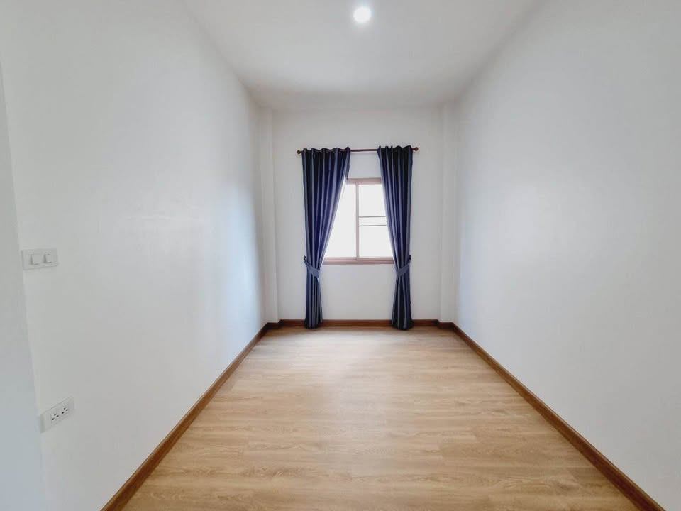 4 Bedroom House  in Ban Waen, Hang Dong, Chiang Mai - Image 11