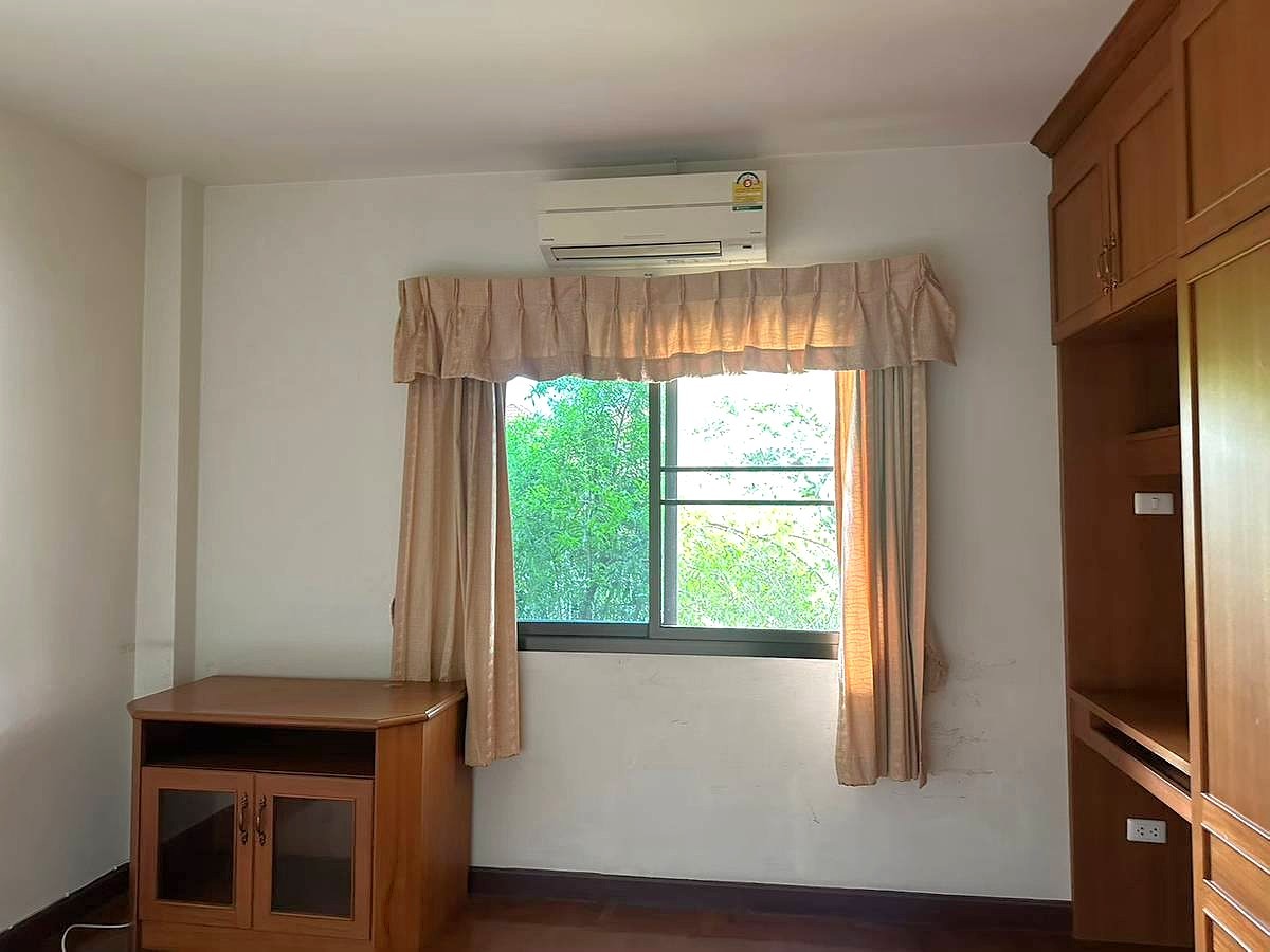 3 卧室 独立房屋 出租 在  - Image 9