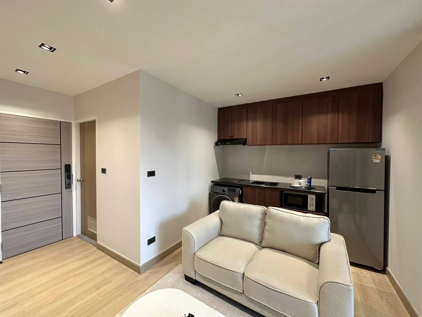 Supanich Condo - Image 1