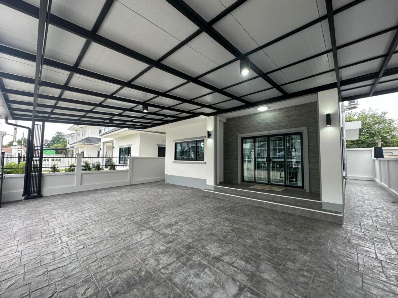 Jaikaew Arawan 31 - Image 9