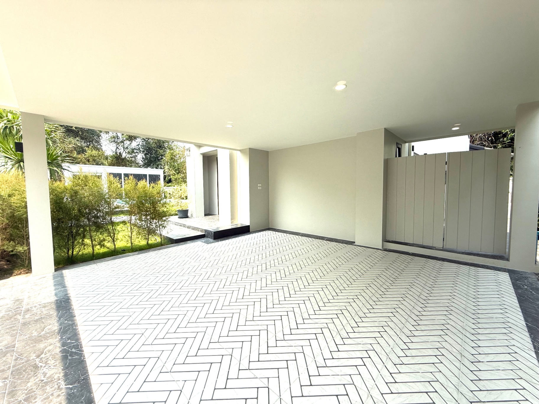 5 Bedroom House For Sale in Nam Phrae, Hang Dong, Chiang Mai - Image 35