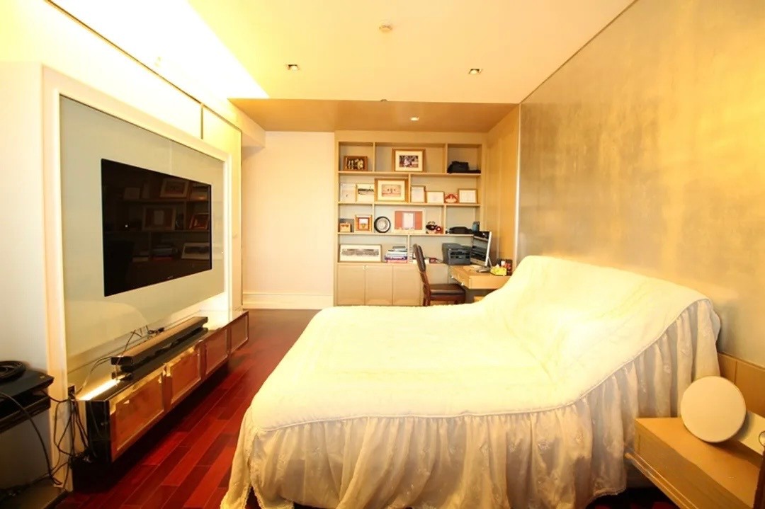 Athenee Residence - Image 4